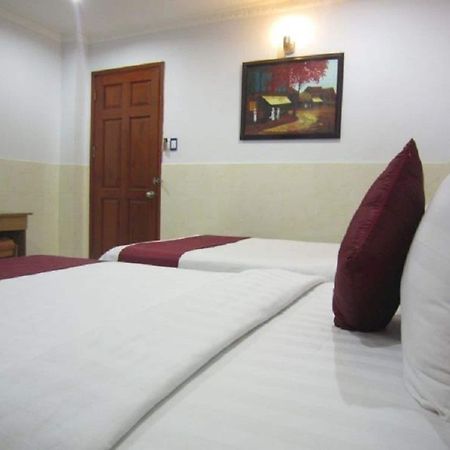 Thien Hoa Hotel Хошимин Экстерьер фото
