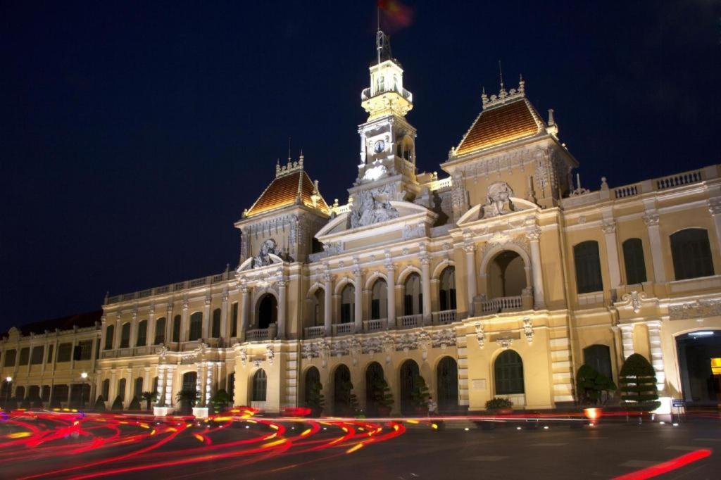 Thien Hoa Hotel Хошимин Экстерьер фото